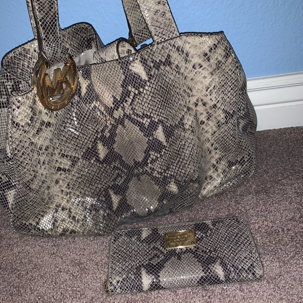Michael Kors Snakeskin Tote Bag & Wallet
